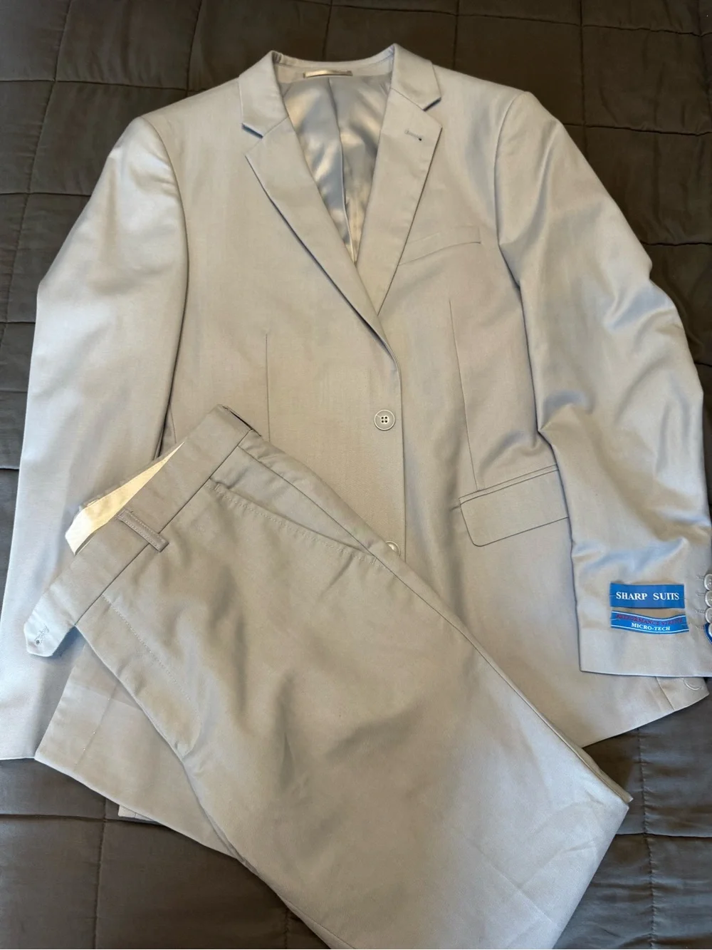 Light Blue Men's Two-Piece Suit